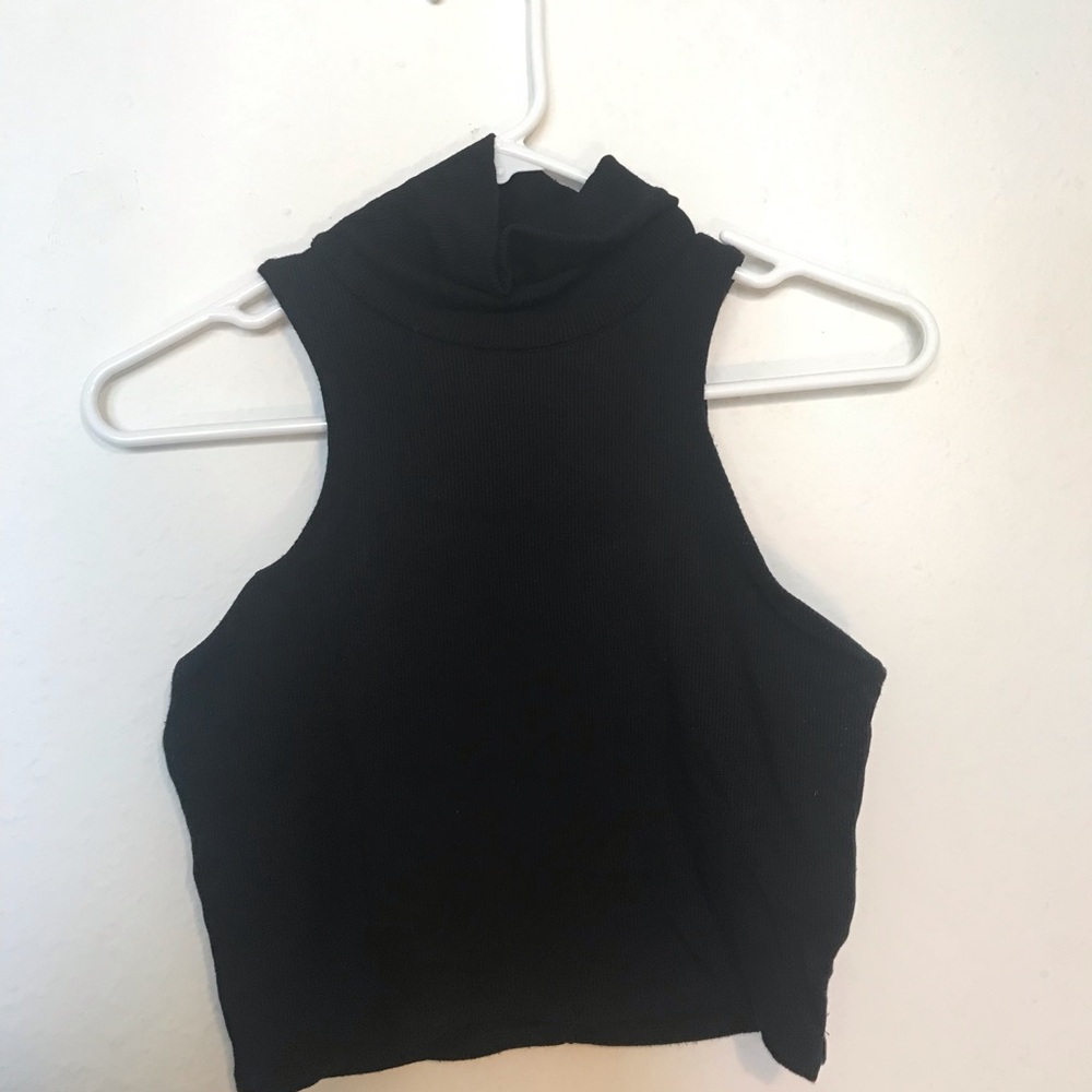 Pop flex Black Sleeveless Turtleneck Tank